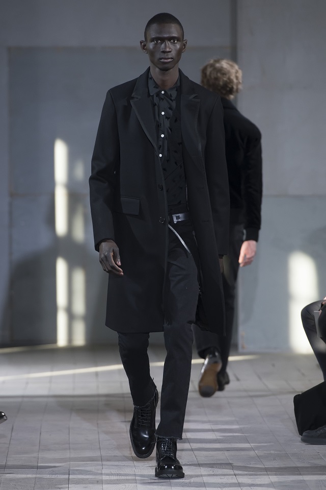 OFFICINE-GENERALE-FW1713