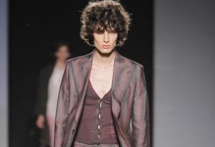 Paris Fashion Week Homme AW18: Acne Studios Knitted Sweater Elegance