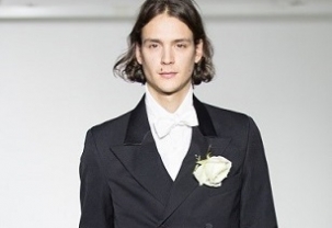 Agn&egrave;s b at Paris Fashion Week Homme AW 17/18