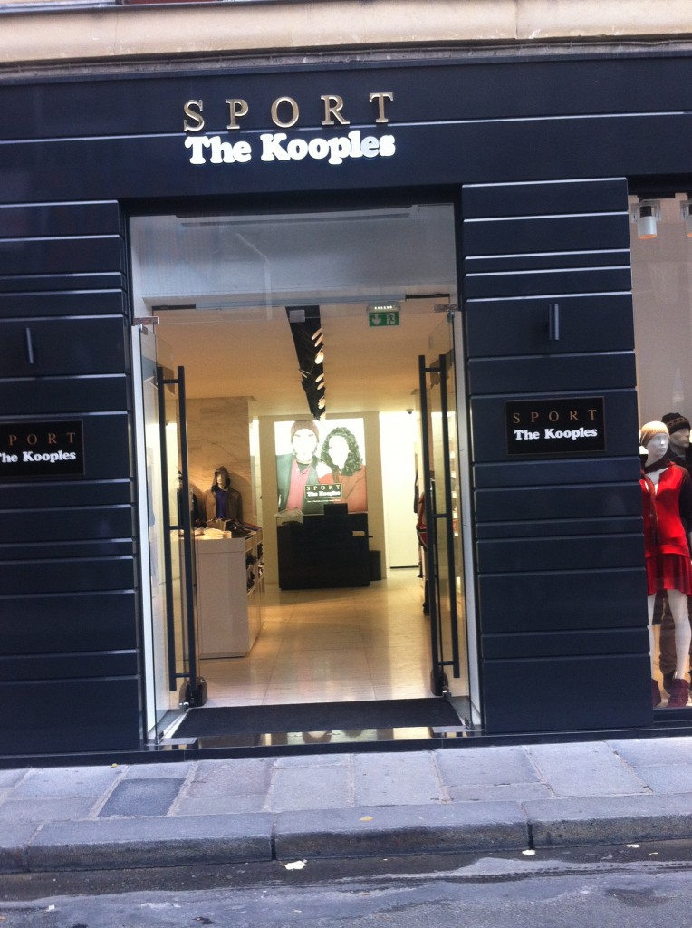 Window Display Paris 2