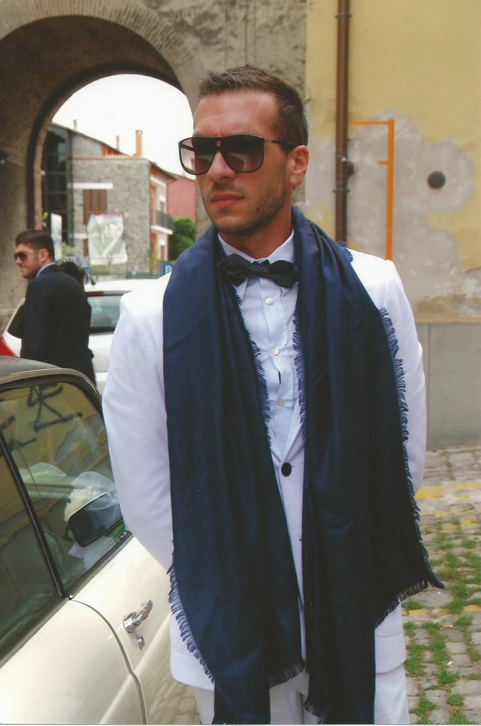 Leo from Monaco describes this look as "London Gentleman"