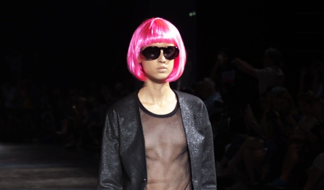 The RYNSHU look, drop silhouettes shades always included