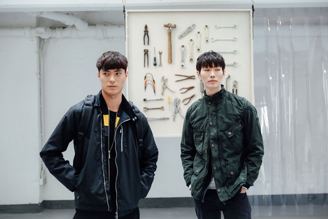 Barbour-International-SS18-22