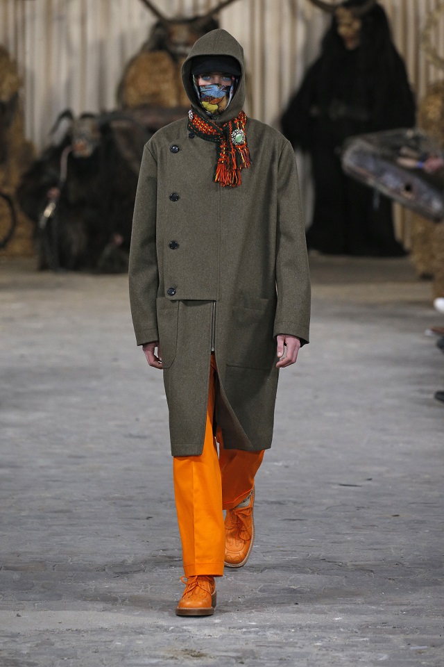 WALTER VAN BEIRENDONCK MEN FW17, Paris, 1/18/2017
